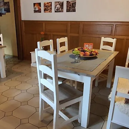 Friendly - Klinkerhof Accommodatie bij particulieren Bornheim (Rheinland)